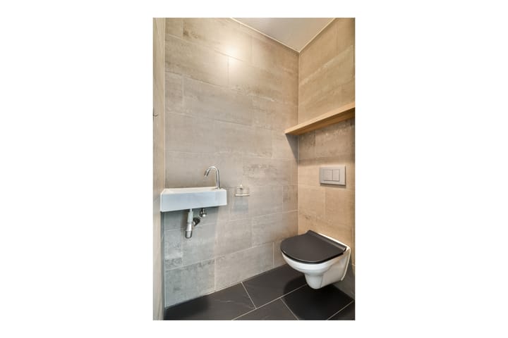 Foto 17 van Einsteinstraat 155