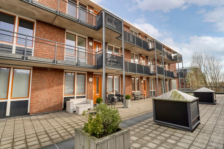 Photo 28 of Woestijnvalk 16