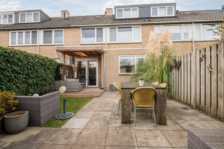 Foto 66 van Drentelaan 44