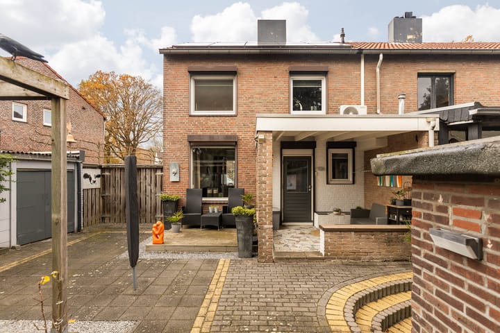 Foto 19 van Mgr. Claessensstraat 62