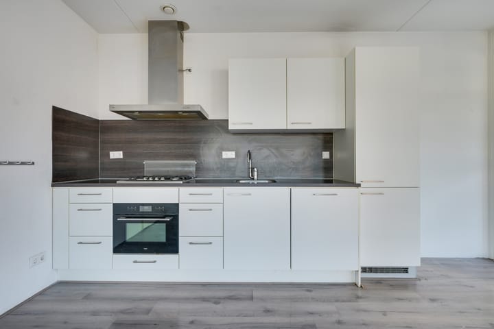 Foto 12 van Kanaalkade 66