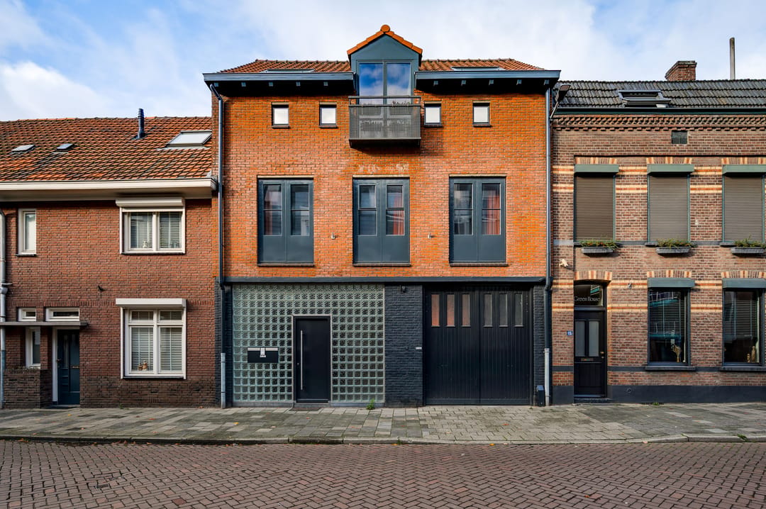 Foto 1 van Schoolstraat 11