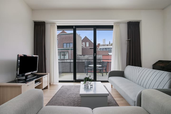 Foto 8 van Schoolstraat 11