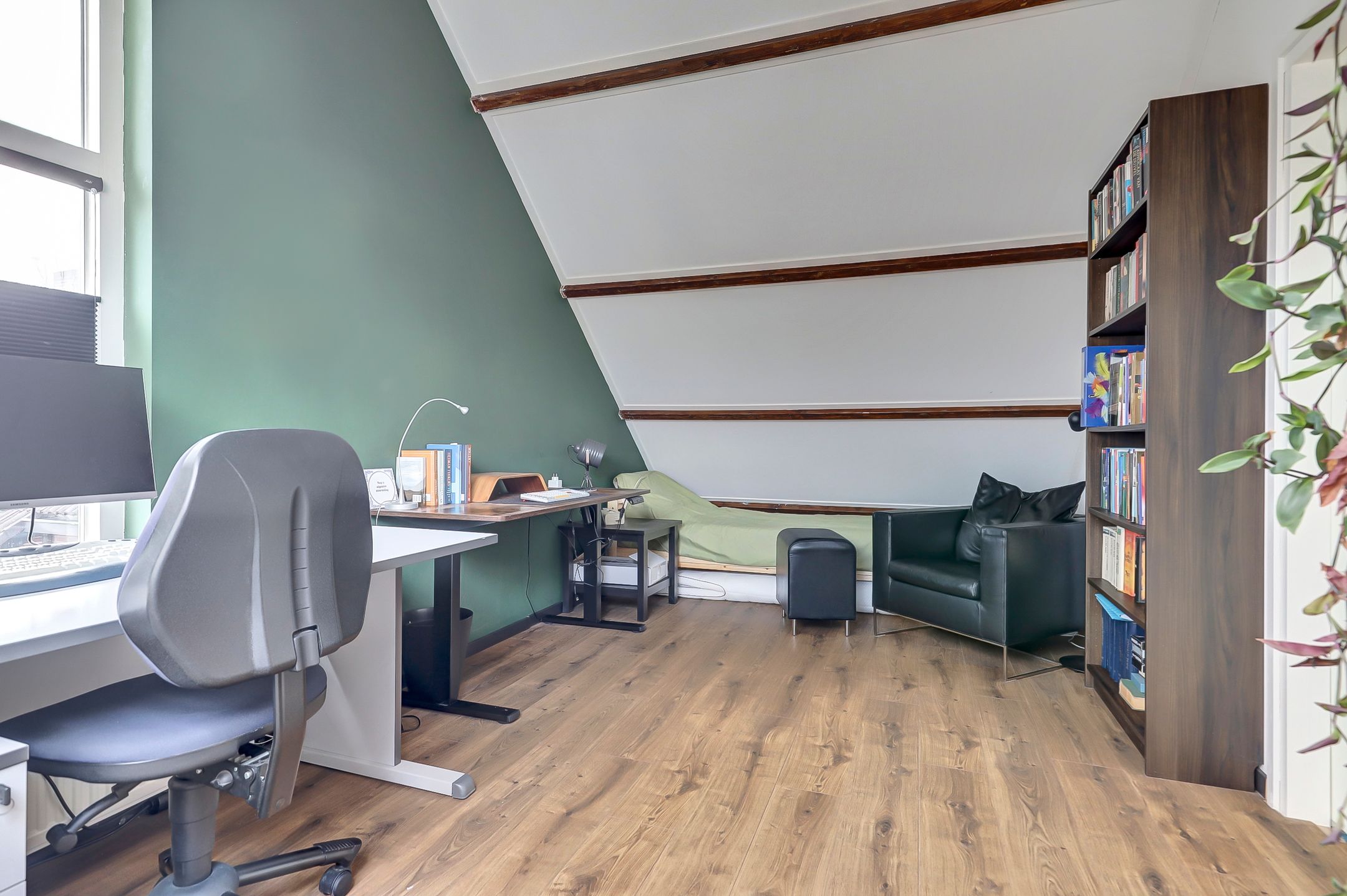 Photo 39 of Kamperfoeliehof 33