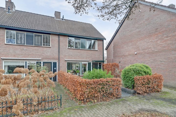 Foto 40 van Kamperfoeliehof 33