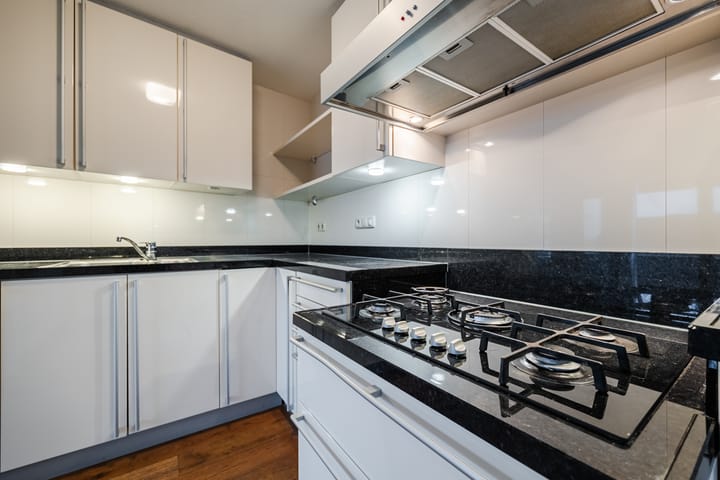 Photo 14 of Alteveerstraat 15-B