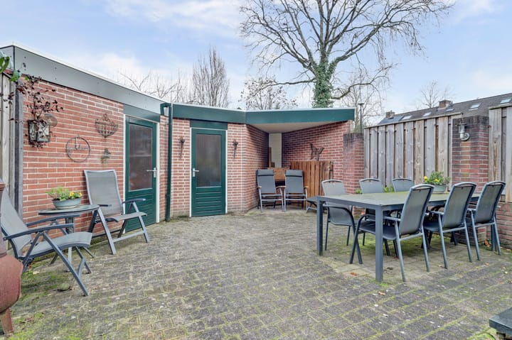 Foto 44 van Kamperfoeliehof 33