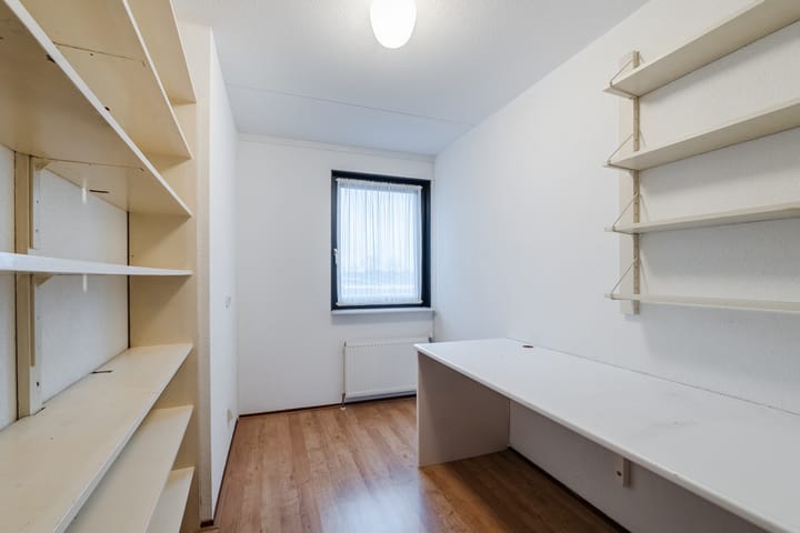 Photo 21 of Alteveerstraat 15-B