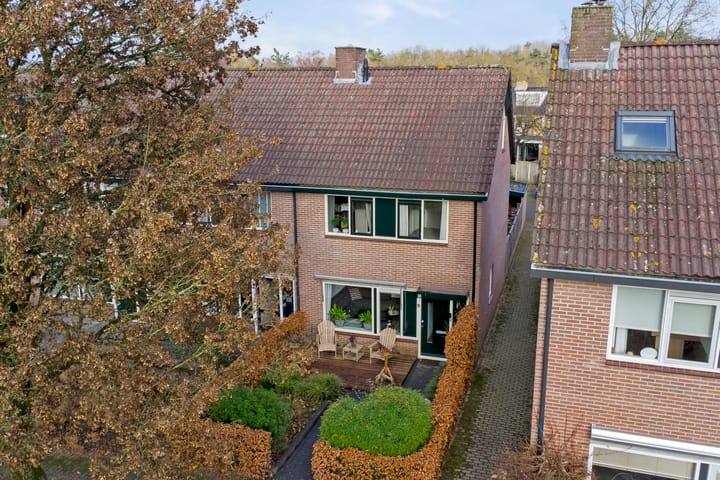 Foto 52 van Kamperfoeliehof 33