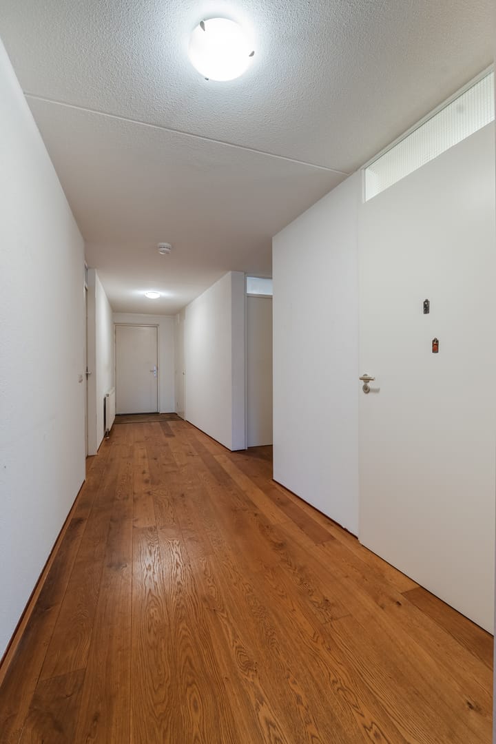 Photo 16 of Alteveerstraat 15-B