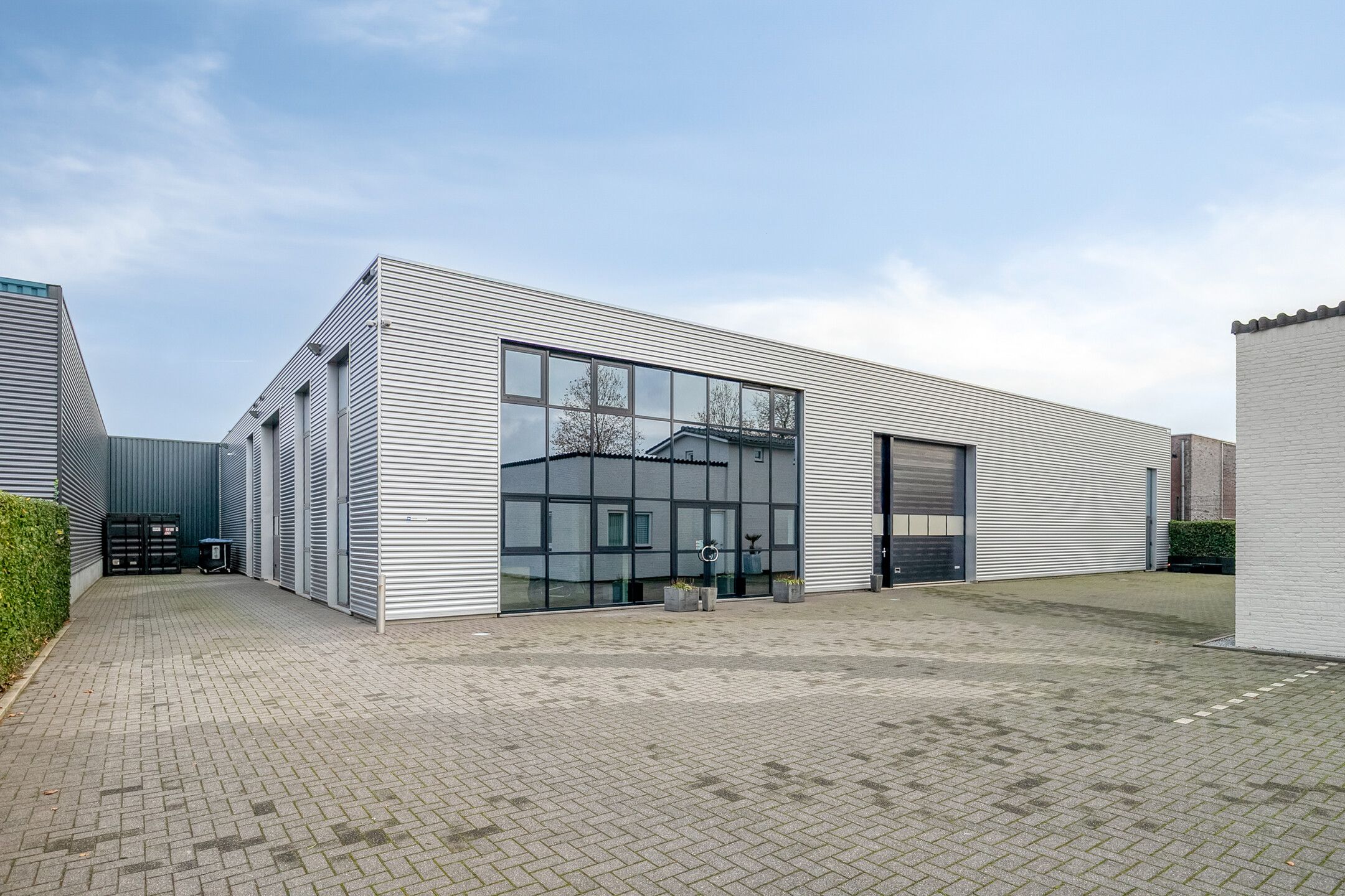 Photo 3 of Saksenweg 30