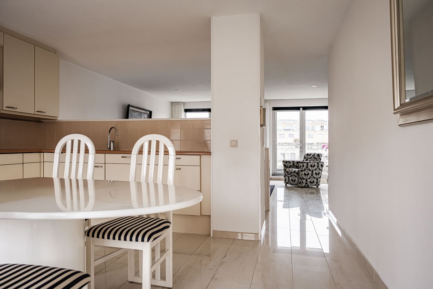 Photo 10 of Ronald Ketellapperstraat 27