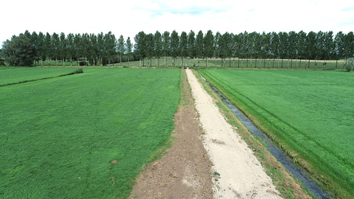 Photo 11 of Middendijk 69