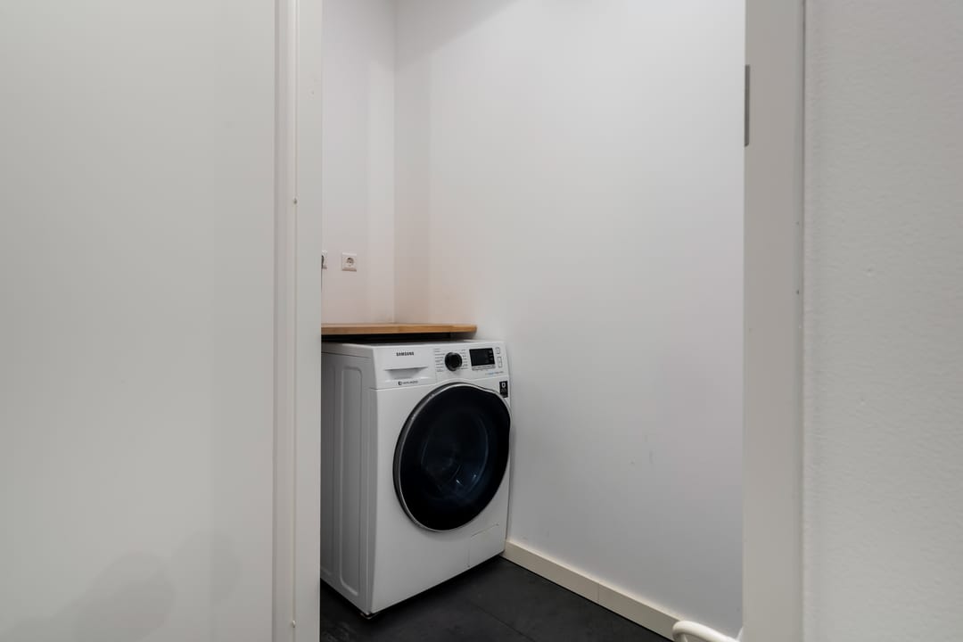 Foto 26 van Van Vollenhovenstraat 3-212