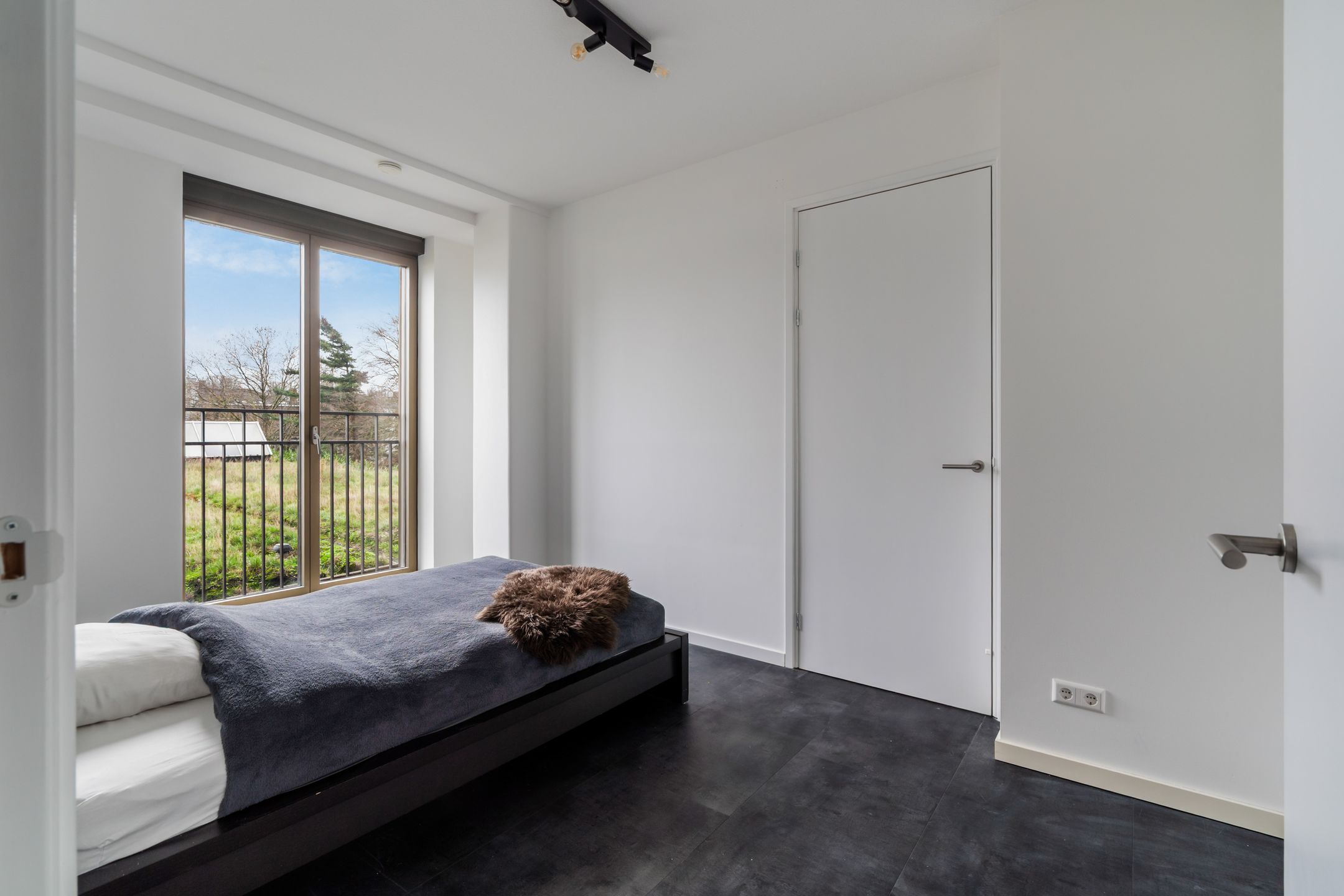 Foto 30 van Van Vollenhovenstraat 3-212