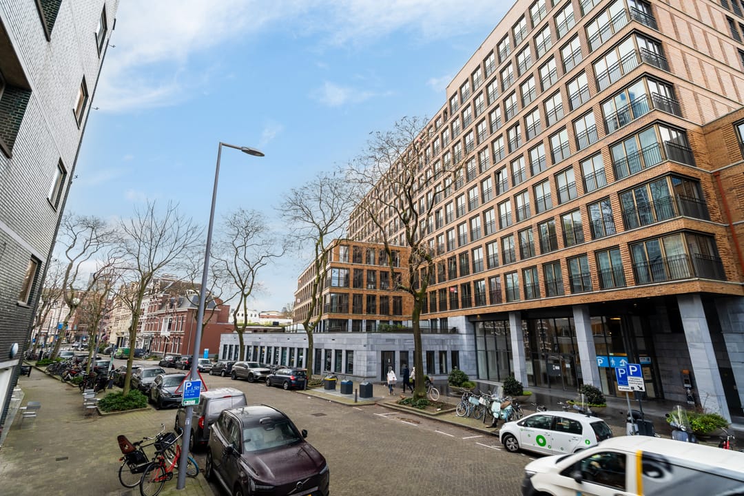 Foto 41 van Van Vollenhovenstraat 3-212