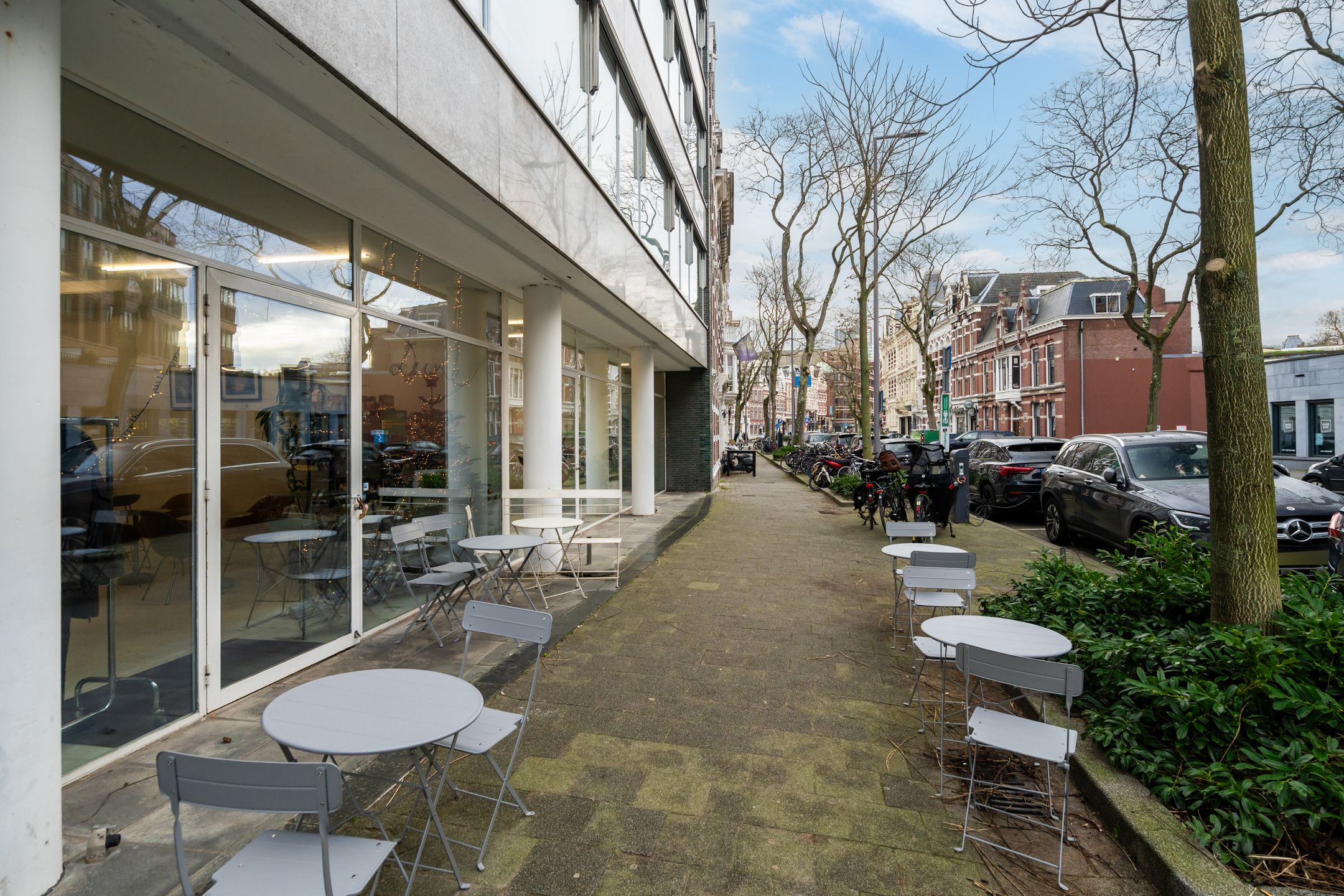 Foto 42 van Van Vollenhovenstraat 3-212