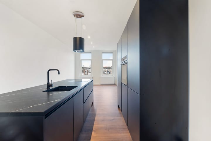 Photo 7 of 1e Middellandstraat 75-B02