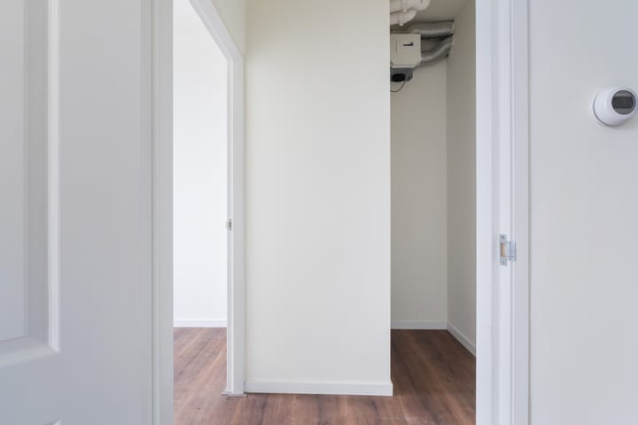 Photo 26 of 1e Middellandstraat 75-B02