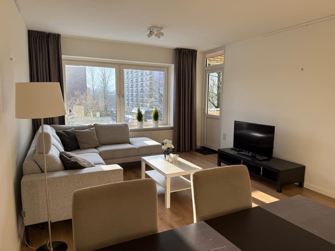 Foto 8 van Maarten Lutherweg 186