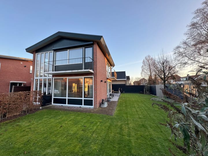 Foto 46 van Hazelderstraat 13