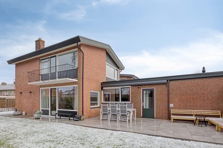 Foto 49 van Hazelderstraat 13