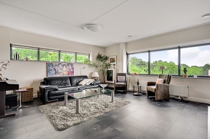 Foto 8 van Parallelweg 118