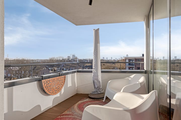 Foto 5 van Dirigentplein 141