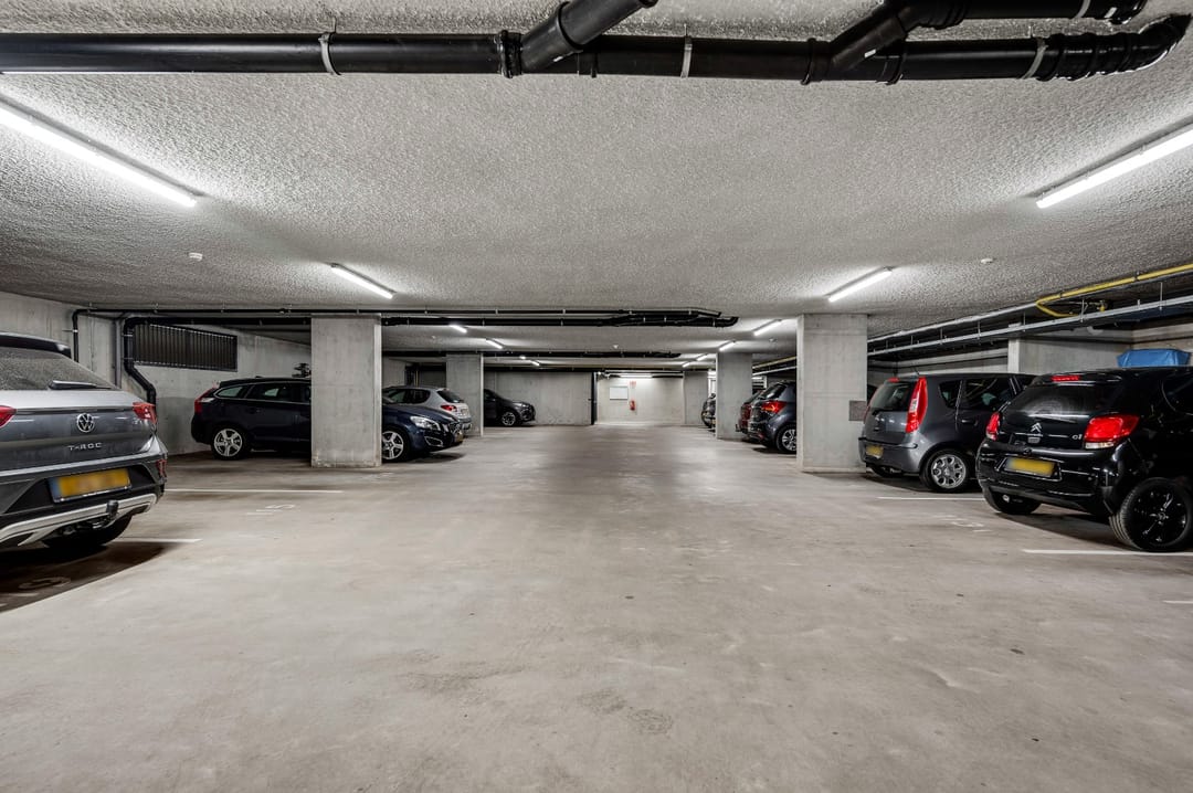 Foto 26 van Parallelweg 118