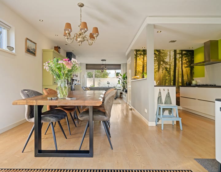 Foto 3 van Esdoornlaan 21