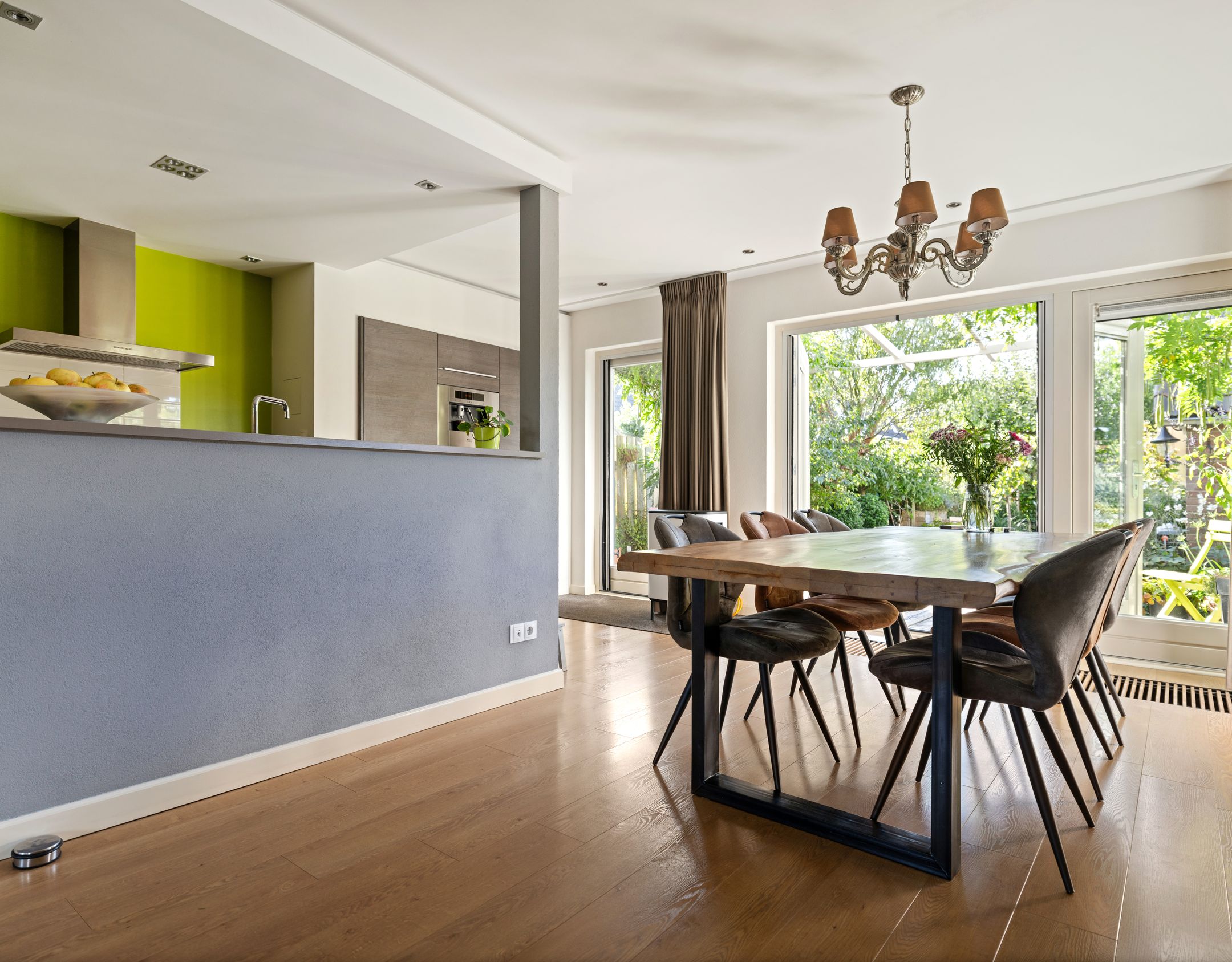 Photo 15 of Esdoornlaan 21