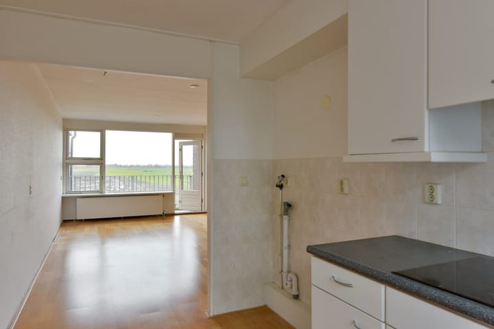 Foto 8 van Eendracht 14