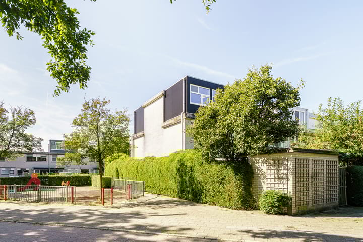 Foto 30 van Count Basiestraat 2