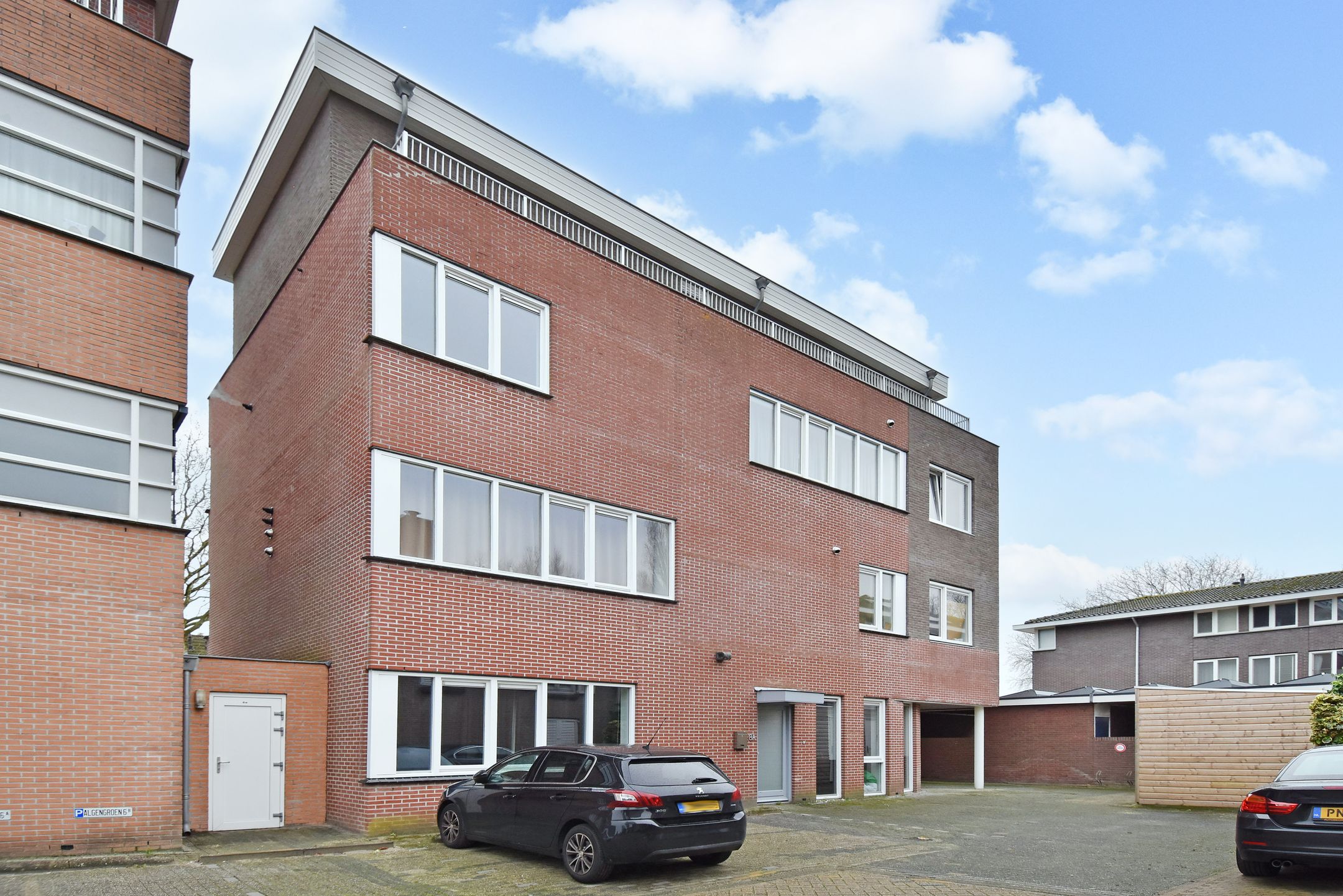 Foto 33 van Algengroen 8-D