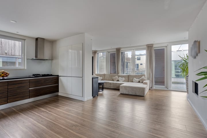 Foto 13 van Brigantijnkade 36