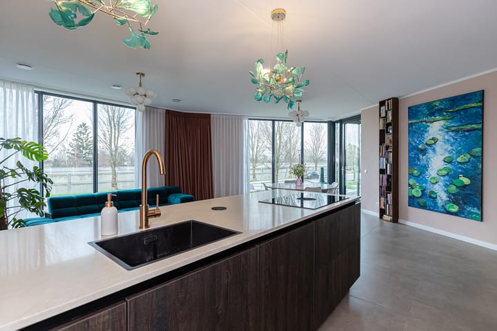 Foto 21 van Gietijzer 45