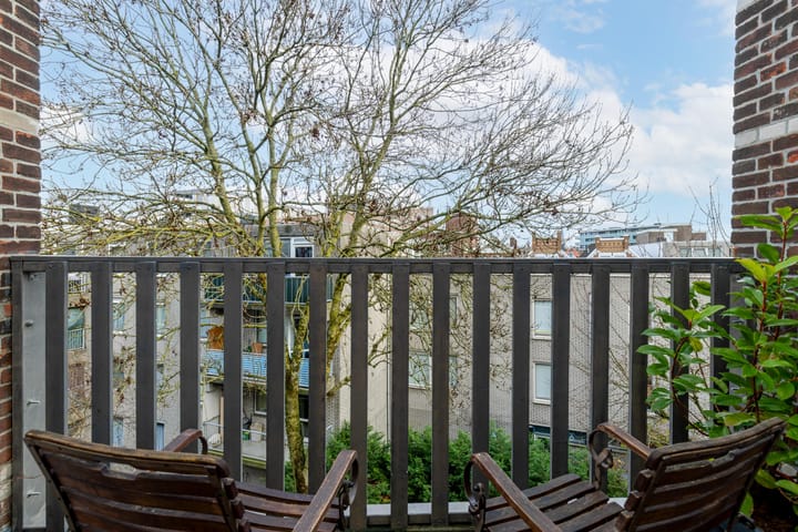 Photo 33 of Lisstraat 48-A