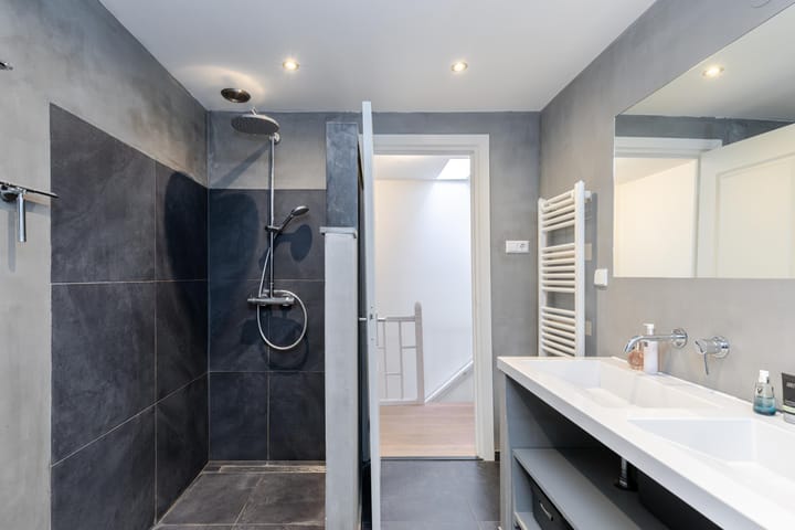 Photo 36 of Lisstraat 48-A