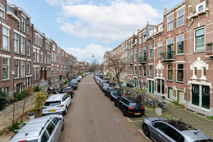 Photo 47 of Lisstraat 48-A