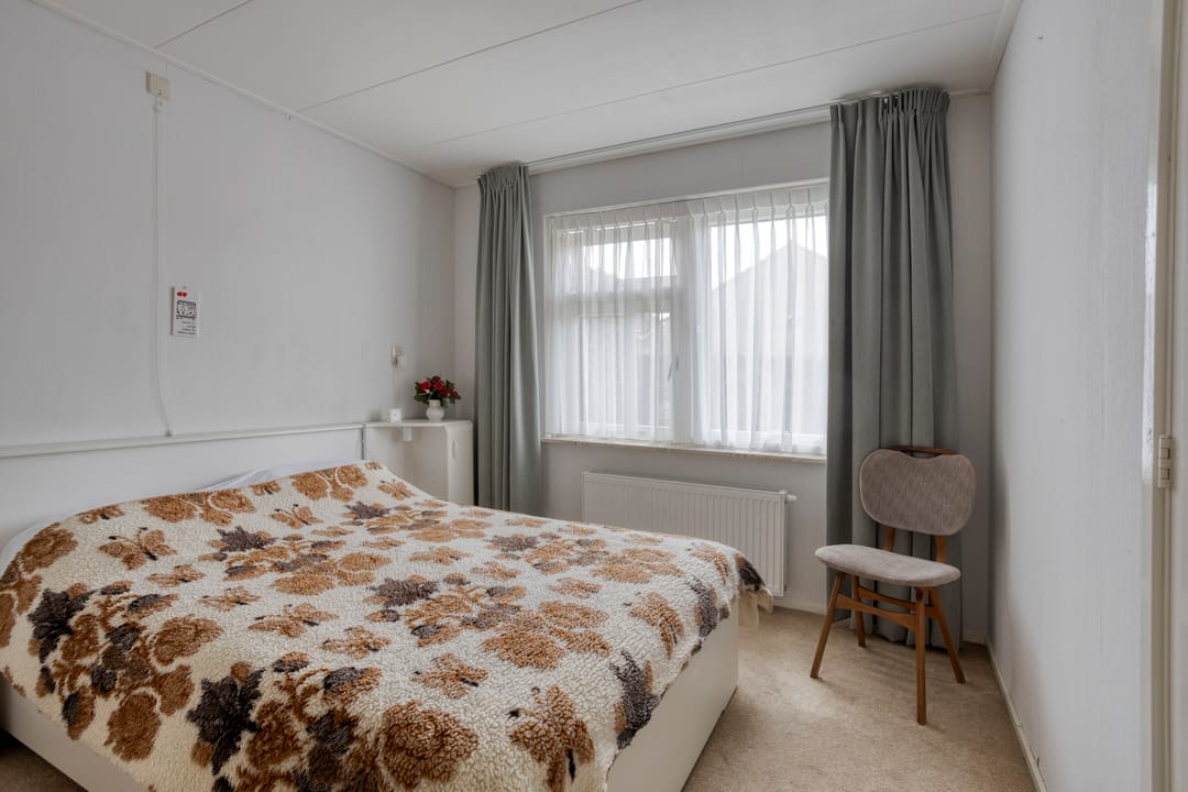 Photo 11 of Prins Hendrikstraat 14