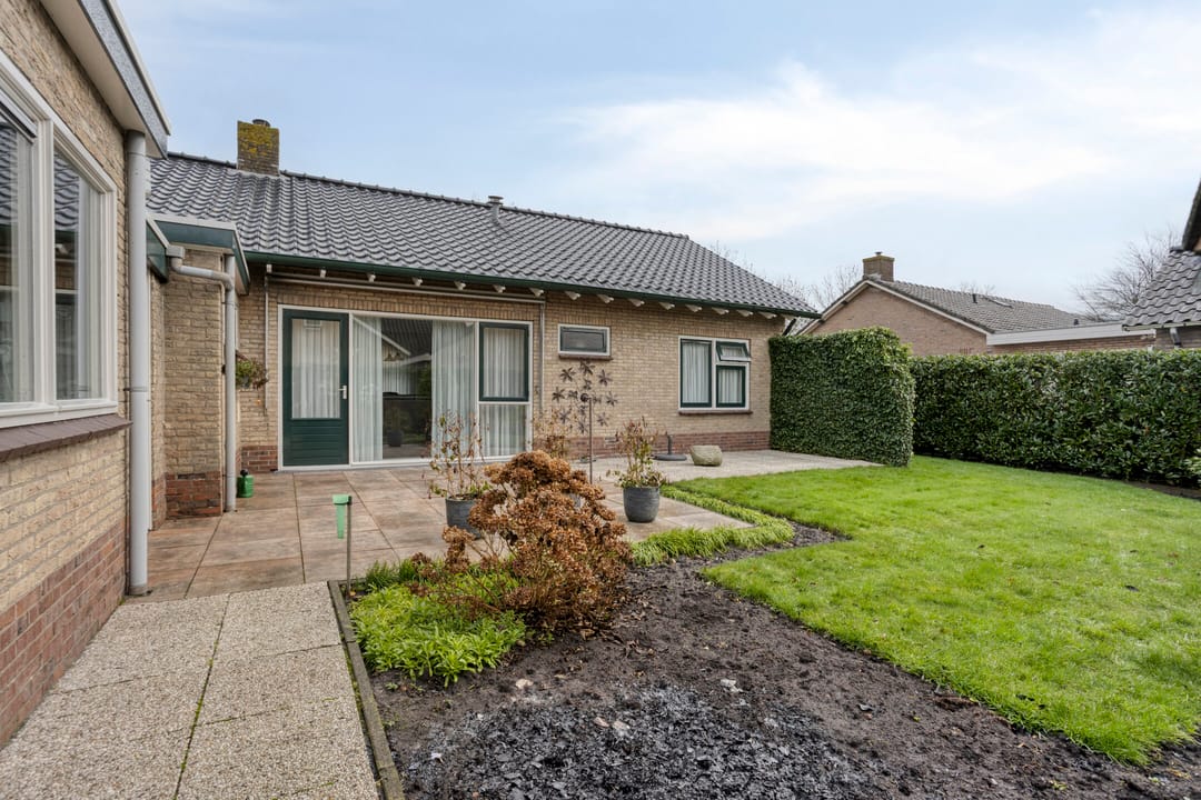 Photo 16 of Prins Hendrikstraat 14