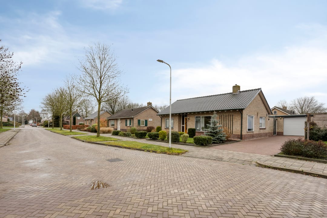 Photo 22 of Prins Hendrikstraat 14