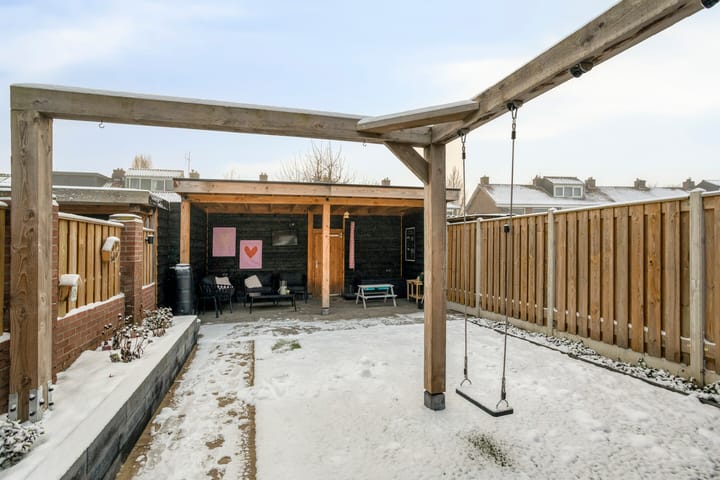 Foto 26 van Leeuwerikstraat 28