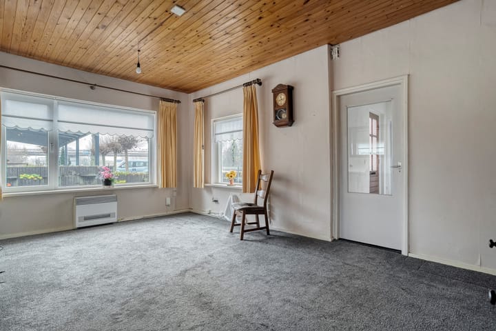 Foto 15 van Kanaalweg-West 77