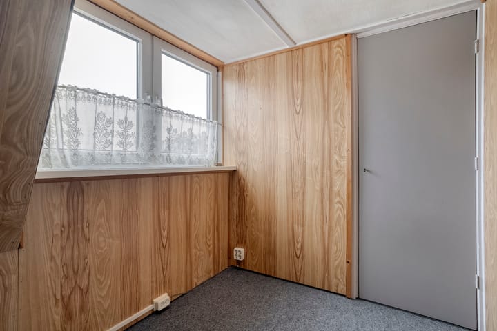 Foto 33 van Kanaalweg-West 77