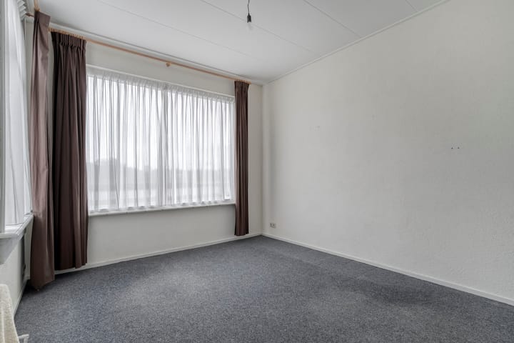 Foto 38 van Kanaalweg-West 77