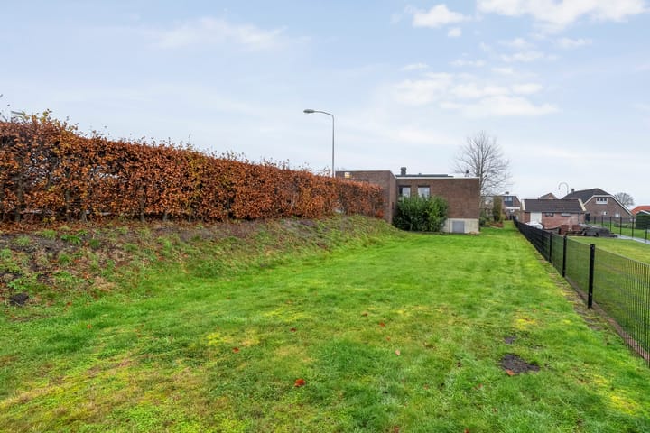 Foto 51 van Kanaalweg-West 77