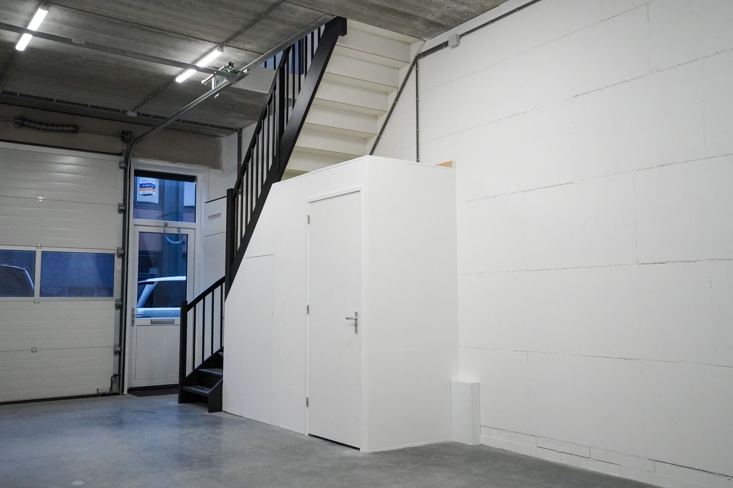 Bekijk foto 3 van Lage Kamp 6-17