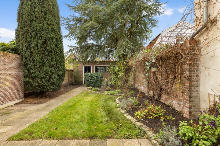 Foto 14 van Zuideinde 10