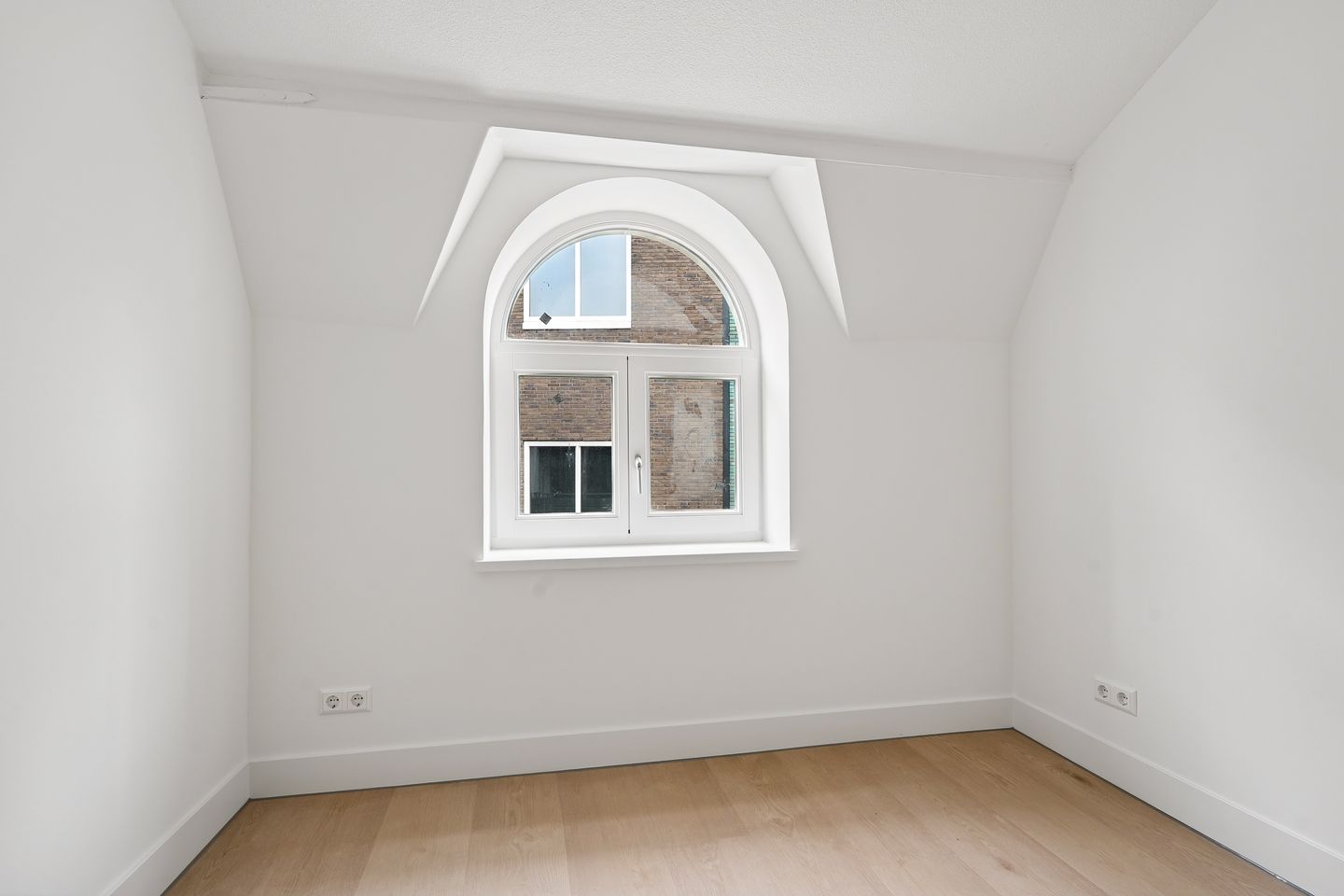 Foto 14 van Alexanderstraat 2-A